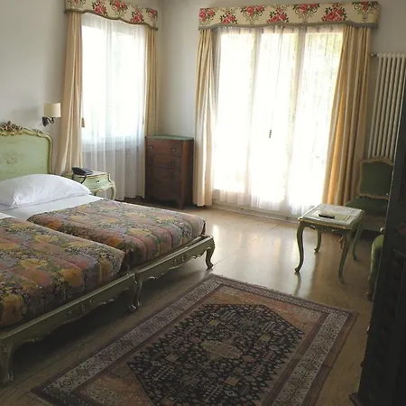 Hotel Schlosshotel 2*