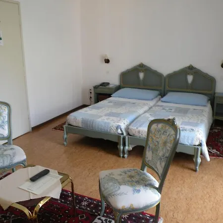 Hotel Schlosshotel 2*
